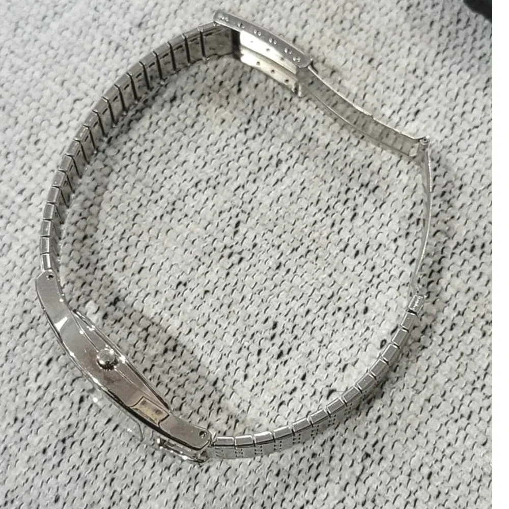 Nine & Company Women's Silver Tone Watch White Dial NOS‎ Vintage Speidel Band